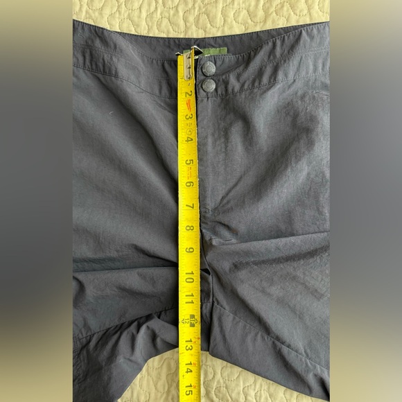 Eddie Bauer Women’s Active Sport Shorts Size 12 Black - Picture 8 of 9